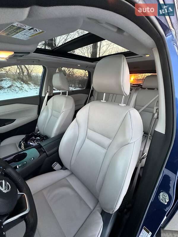 Позашляховик / Кросовер Nissan Rogue 2020 в Хмельницькому