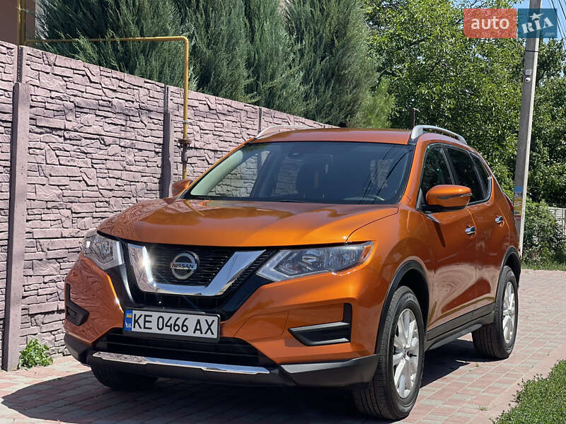 Внедорожник / Кроссовер Nissan Rogue 2019 в Днепре