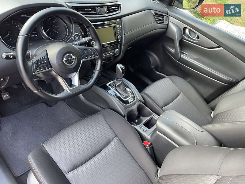 Внедорожник / Кроссовер Nissan Rogue 2019 в Днепре