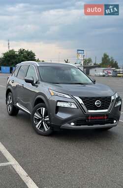 Внедорожник / Кроссовер Nissan Rogue 2021 в Белогородке