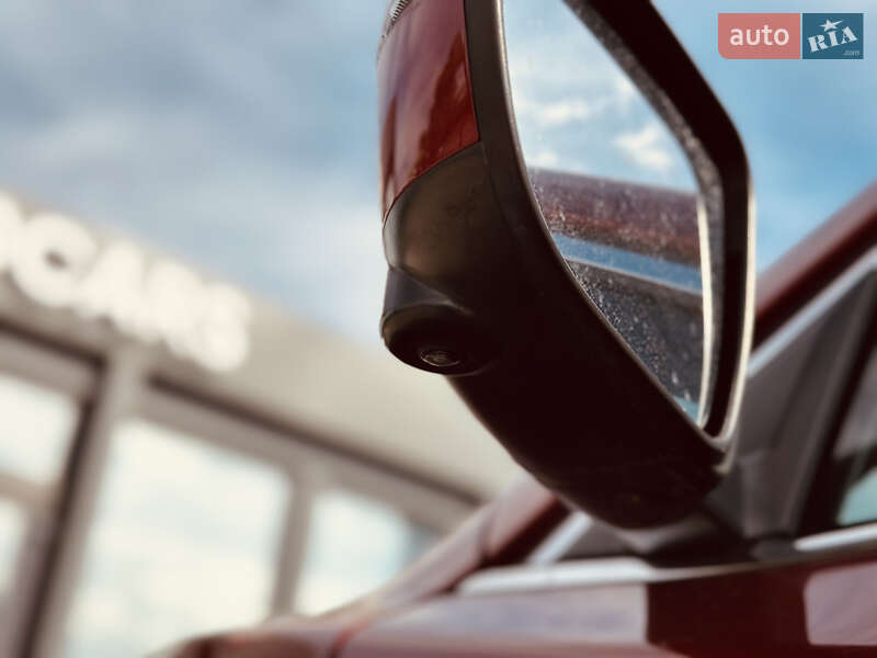 Позашляховик / Кросовер Nissan Rogue 2019 в Кременчуці