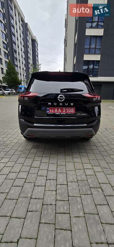 Внедорожник / Кроссовер Nissan Rogue 2020 в Ивано-Франковске