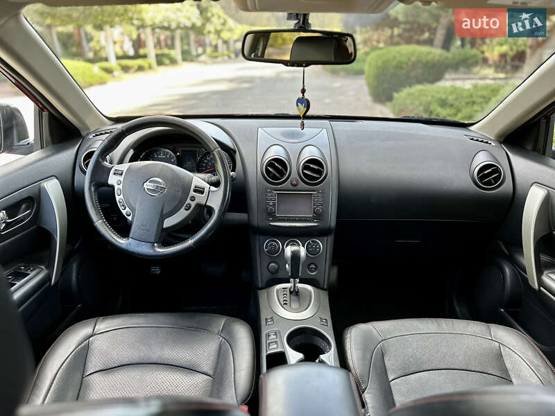Позашляховик / Кросовер Nissan Rogue 2011 в Одесі