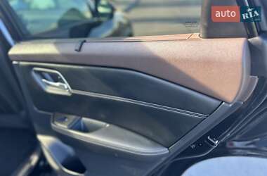 Внедорожник / Кроссовер Nissan Rogue 2021 в 