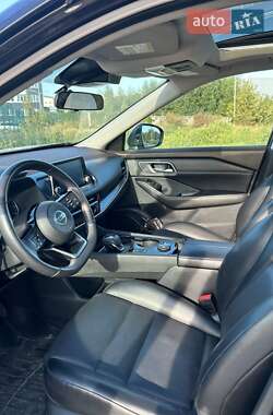 Внедорожник / Кроссовер Nissan Rogue 2021 в 