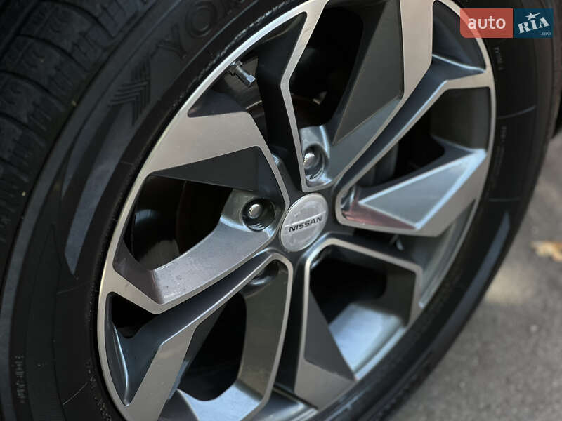 Внедорожник / Кроссовер Nissan Rogue 2017 в Кропивницком фото 15 Внедорожник / Кроссовер Nissan Rogue 2017 в Кропивницком