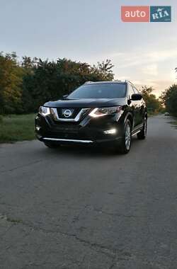 Позашляховик / Кросовер Nissan Rogue 2018 в Харкові