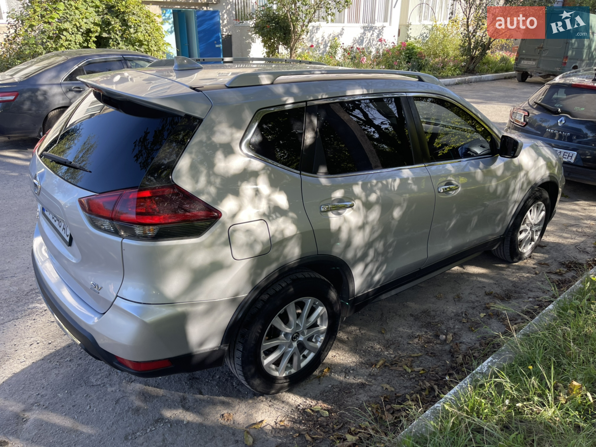 2017 Nissan Rogue - мініатюра 4