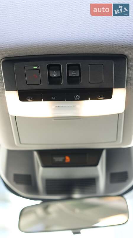 Позашляховик / Кросовер Nissan Rogue 2023 в Дніпрі