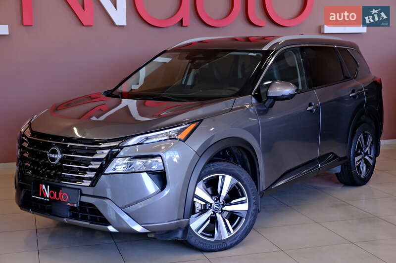 Внедорожник / Кроссовер Nissan Rogue 2023 в Одессе