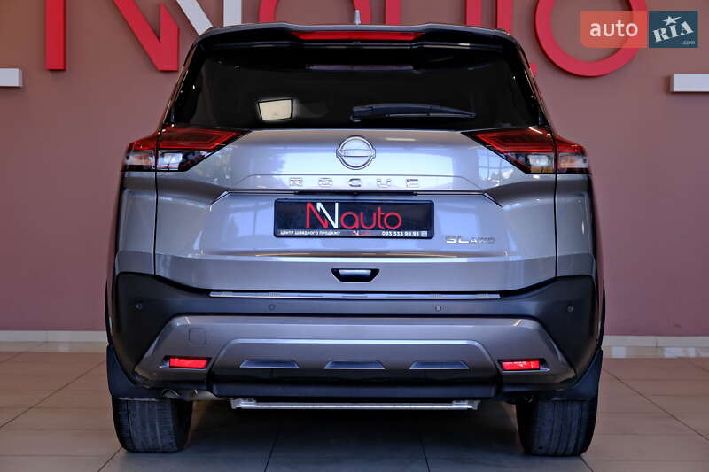 Внедорожник / Кроссовер Nissan Rogue 2023 в Одессе