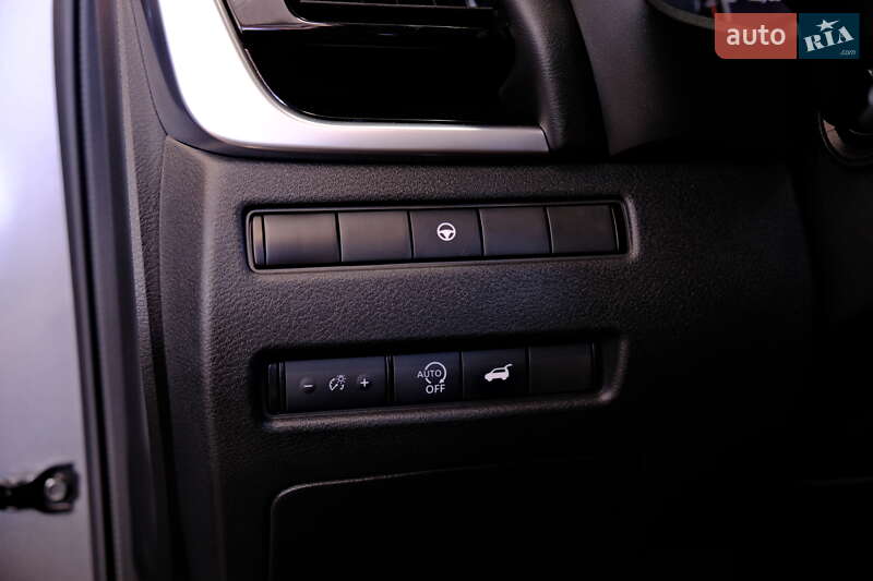 Внедорожник / Кроссовер Nissan Rogue 2023 в Одессе