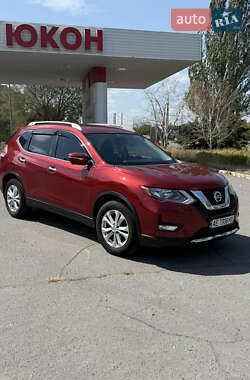 Внедорожник / Кроссовер Nissan Rogue 2014 в Днепре