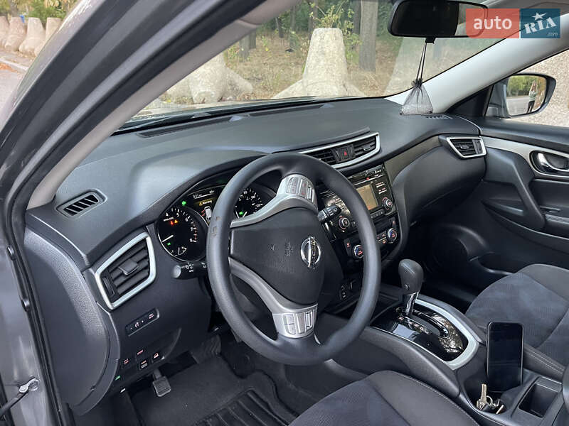 Внедорожник / Кроссовер Nissan Rogue 2015 в Одессе