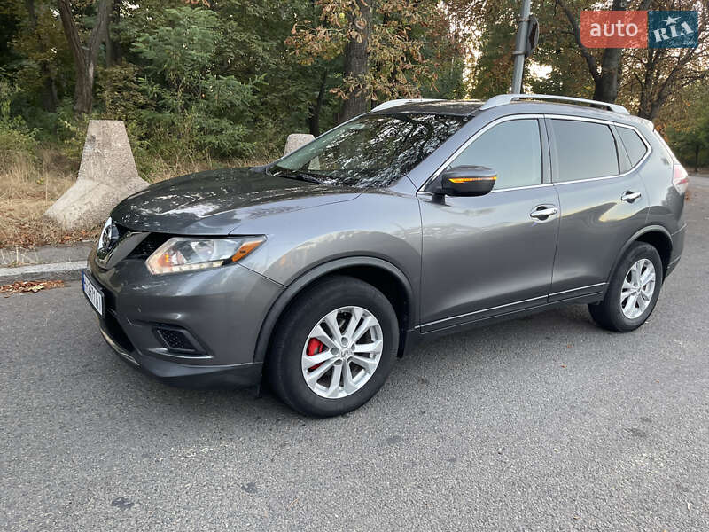 Внедорожник / Кроссовер Nissan Rogue 2015 в Одессе