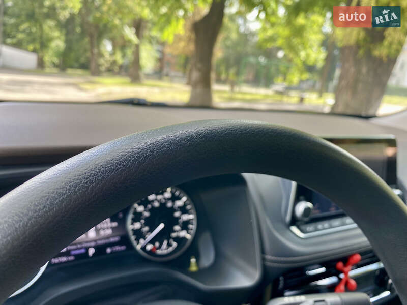 Внедорожник / Кроссовер Nissan Rogue 2020 в Каменском