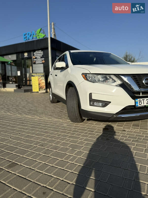 Nissan Rogue 2017