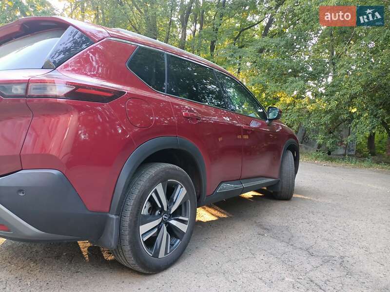 Внедорожник / Кроссовер Nissan Rogue 2022 в Днепре
