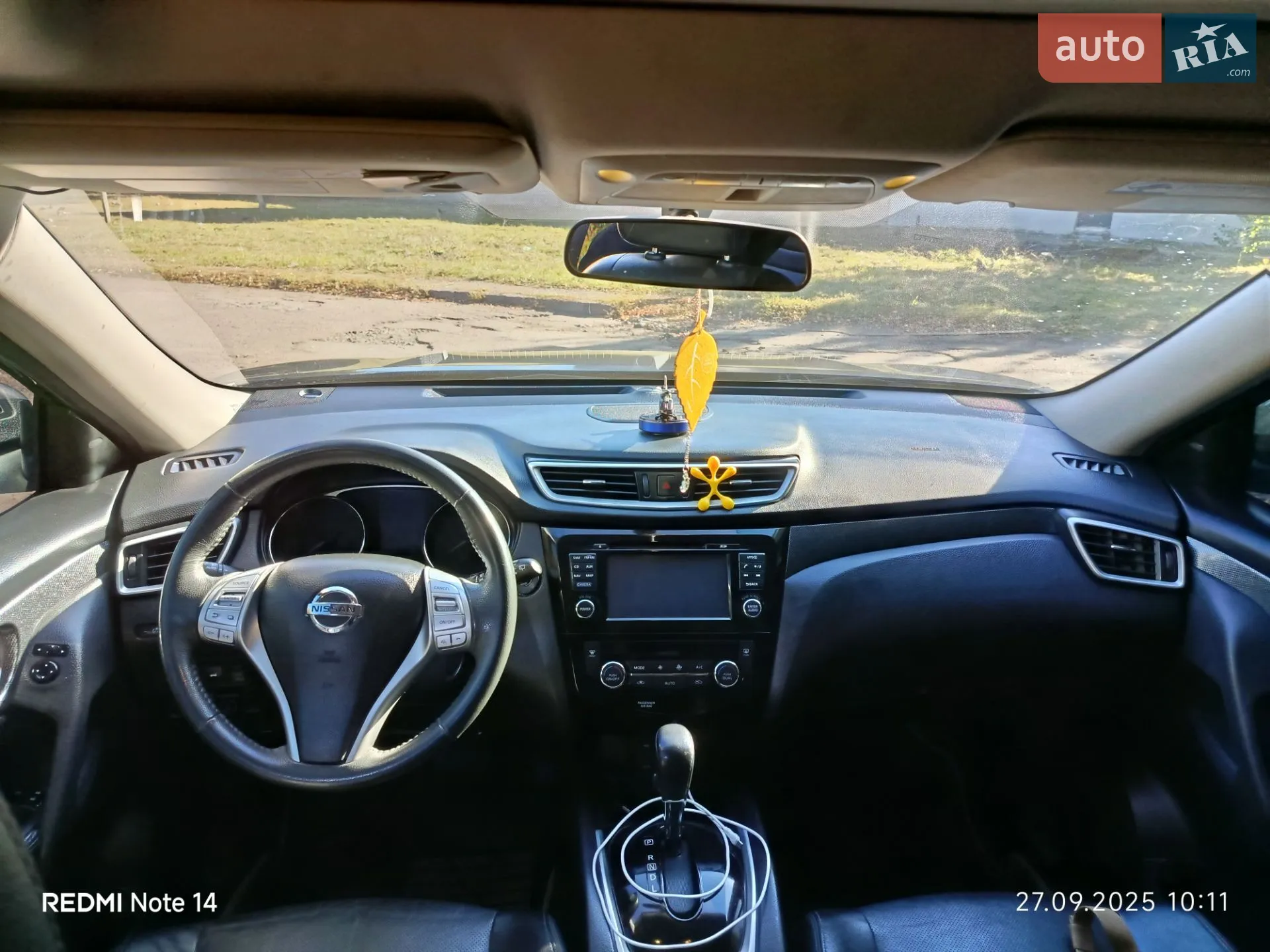 2015 Nissan Rogue - мініатюра 2