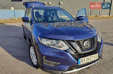 Внедорожник / Кроссовер Nissan Rogue 2018 в Харькове