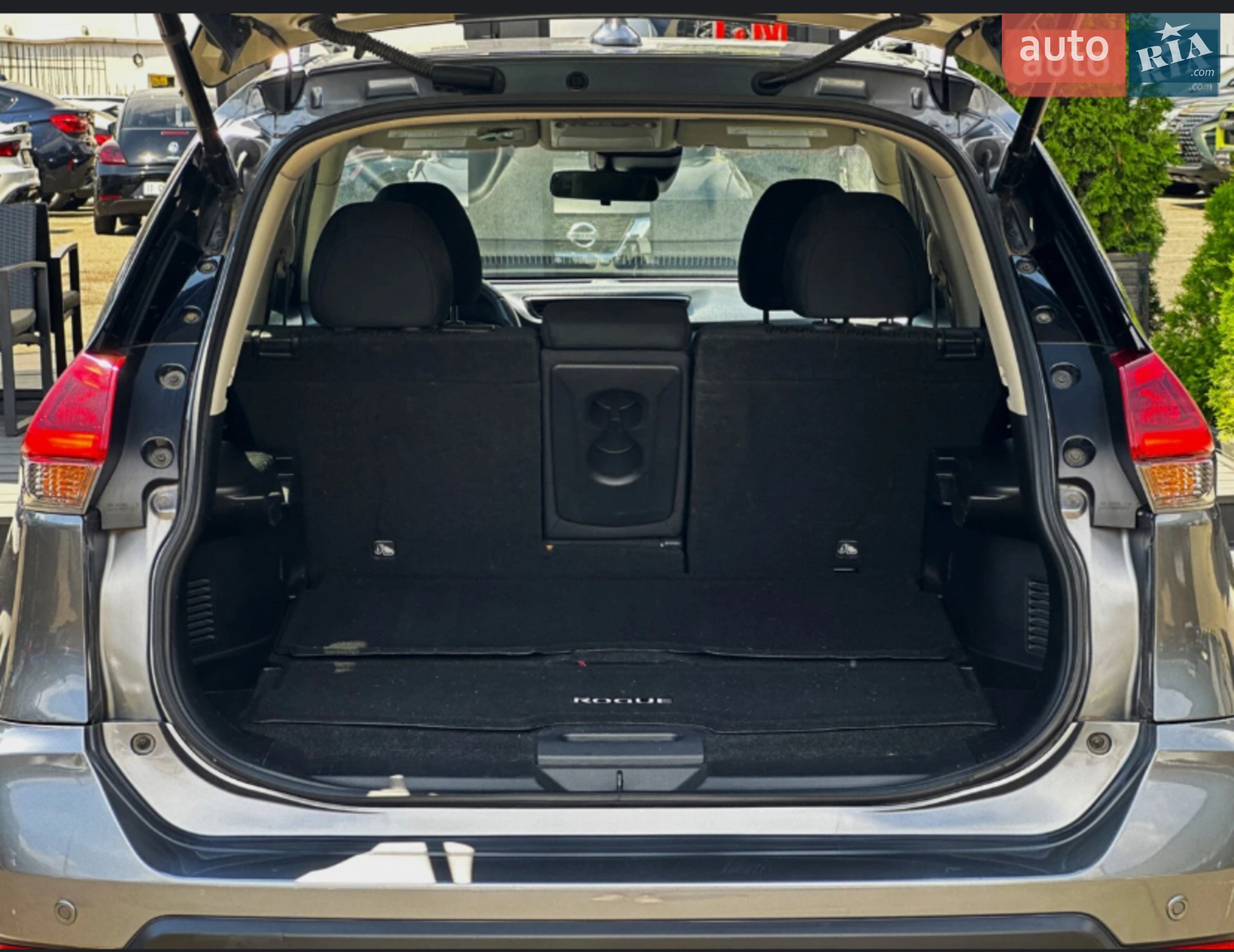 2018 Nissan Rogue - мініатюра 9