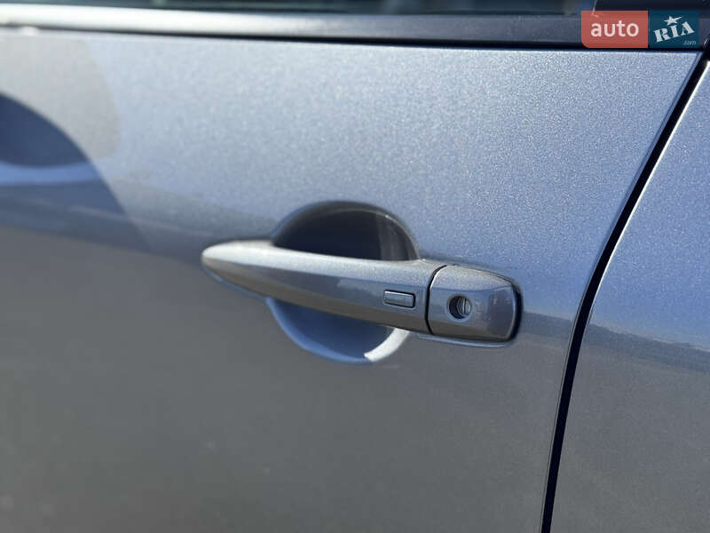 Позашляховик / Кросовер Nissan Rogue 2024 в Києві фото 37 Позашляховик / Кросовер Nissan Rogue 2024 в Києві