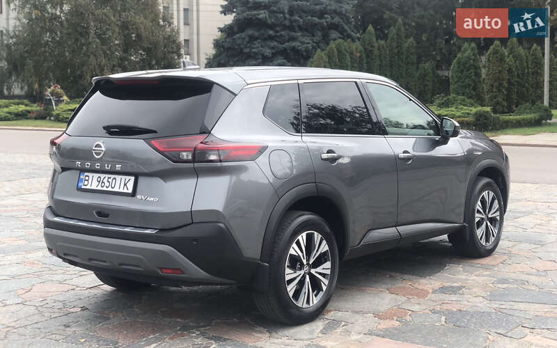 Внедорожник / Кроссовер Nissan Rogue 2021 в Кременчуге
