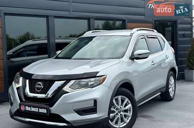 Внедорожник / Кроссовер Nissan Rogue 2019 в Ровно