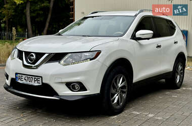 Внедорожник / Кроссовер Nissan Rogue 2015 в Днепре