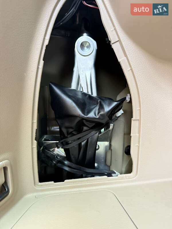 Внедорожник / Кроссовер Nissan Rogue 2018 в Яворове