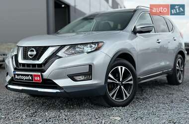 Позашляховик / Кросовер Nissan Rogue 2017 в Львові