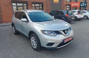 Позашляховик / Кросовер Nissan Rogue 2015 в Кременчуці