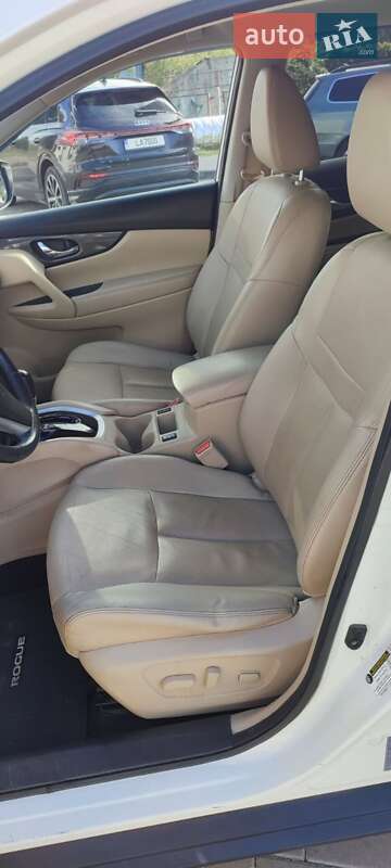 Внедорожник / Кроссовер Nissan Rogue 2015 в Черкассах фото 28 Внедорожник / Кроссовер Nissan Rogue 2015 в Черкассах