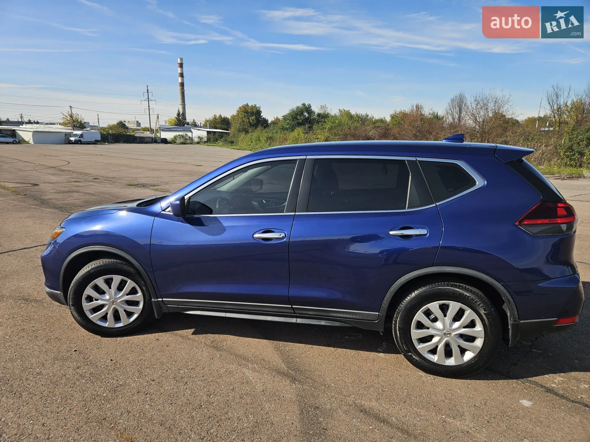 Nissan Rogue 2018 VIN KNMAT2MT9JP578330 фото оголошення 5 з 42