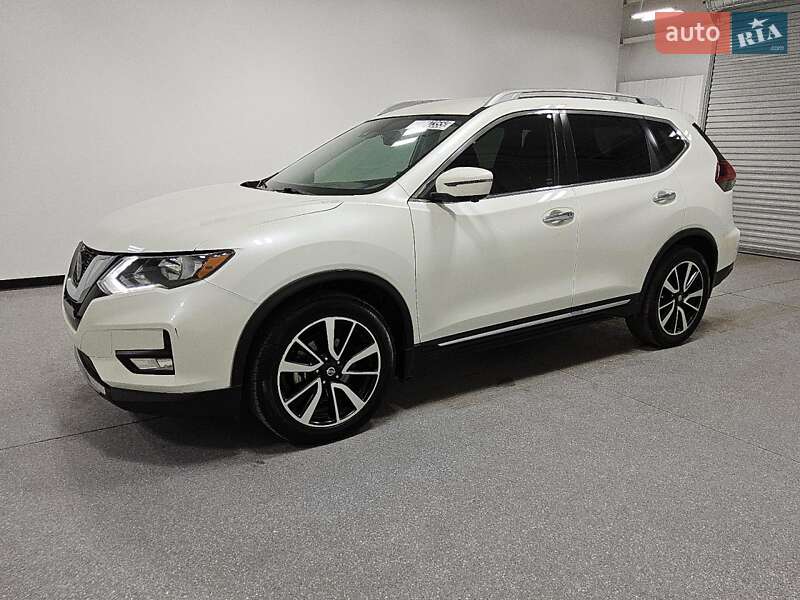 Nissan Rogue 2019