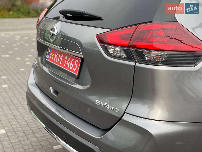 Позашляховик / Кросовер Nissan Rogue 2020 в Кременчуці