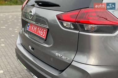Внедорожник / Кроссовер Nissan Rogue 2020 в 