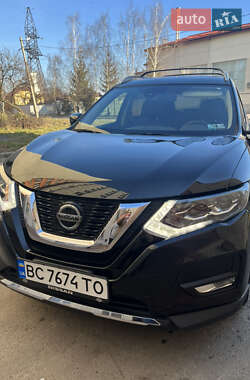 Внедорожник / Кроссовер Nissan Rogue 2020 в Львове