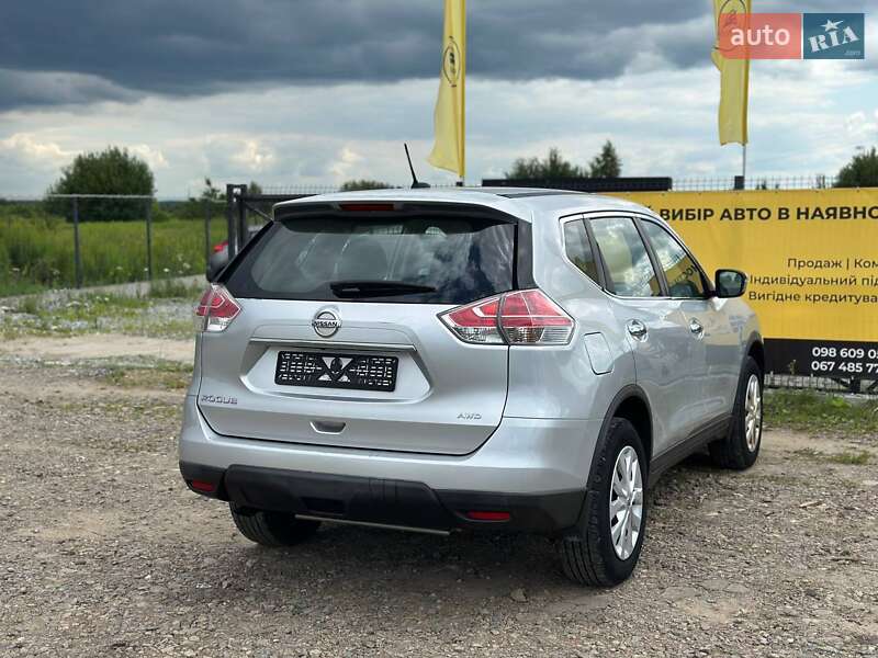 Внедорожник / Кроссовер Nissan Rogue 2015 в Львове