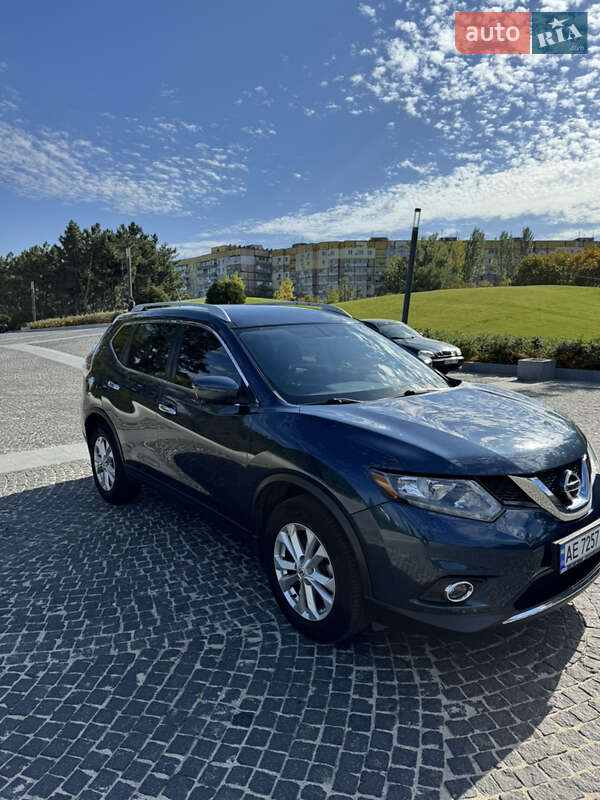 Позашляховик / Кросовер Nissan Rogue 2016 в Дніпрі