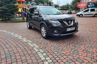 Внедорожник / Кроссовер Nissan Rogue 2015 в Ивано-Франковске