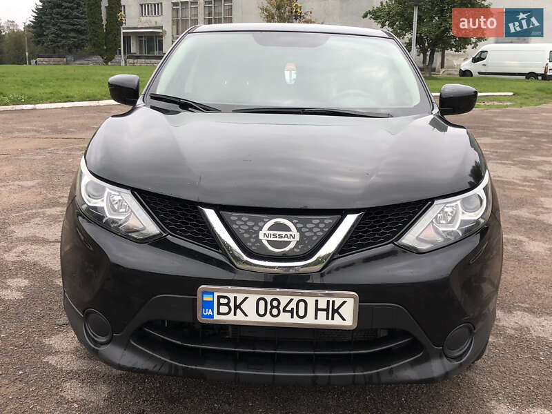 Позашляховик / Кросовер Nissan Rogue 2018 в Рівному фото 2 Позашляховик / Кросовер Nissan Rogue 2018 в Рівному