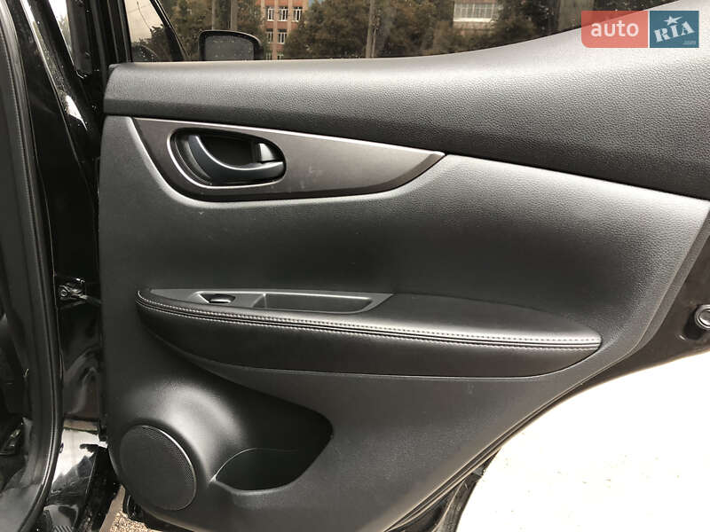 Позашляховик / Кросовер Nissan Rogue 2018 в Рівному фото 18 Позашляховик / Кросовер Nissan Rogue 2018 в Рівному