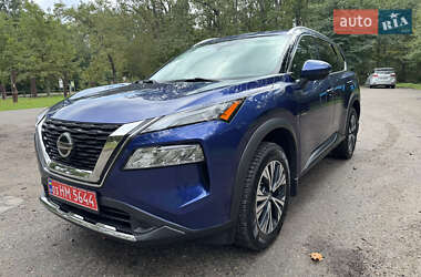 Позашляховик / Кросовер Nissan Rogue 2021 в Фастові