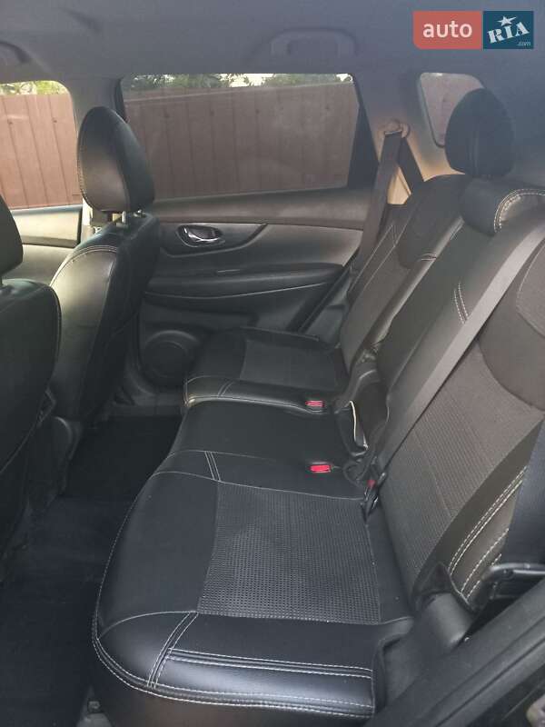 Внедорожник / Кроссовер Nissan Rogue 2017 в Павлограде фото 5 Внедорожник / Кроссовер Nissan Rogue 2017 в Павлограде