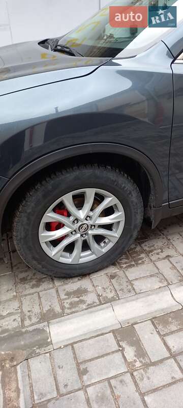 Внедорожник / Кроссовер Nissan Rogue 2014 в Житомире