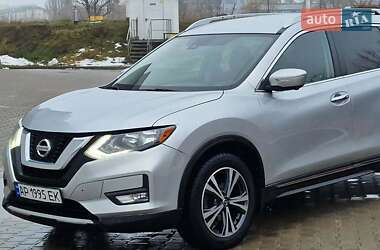 Внедорожник / Кроссовер Nissan Rogue 2016 в Львове