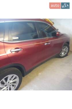 Позашляховик / Кросовер Nissan Rogue 2015 в Чернігові