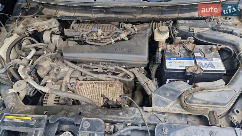 Внедорожник / Кроссовер Nissan Rogue 2014 в Харькове