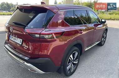 Внедорожник / Кроссовер Nissan Rogue 2022 в Житомире
